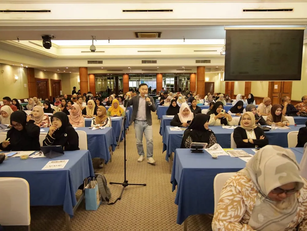 ห้องอบรมผู้ประกอบการ SME ที่สุไหงโก-ลก เต็มห้อง
